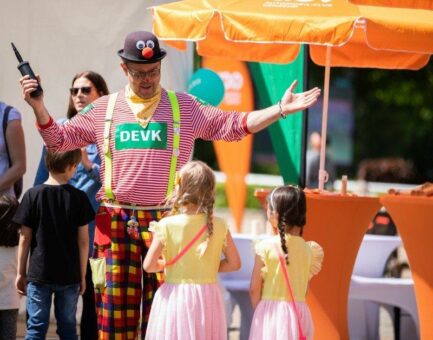 DEVK lädt Familien ein zum Weltkindertag in Köln