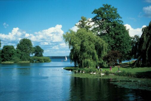 Tourismusverband Mecklenburg-Schwerin stellt Boots- und Paddelreviere vor