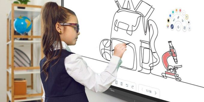 Optoma stellt auf der Learntec und didacta neue Creative Touch Displays der Seire 5 vor