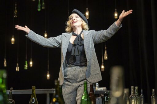 Neue Schauspielerin stellt sich mit Marlene-Dietrich-Abend in Zwickau vor Premiere „The Kraut“ am 15. Oktober im Gewandhaus