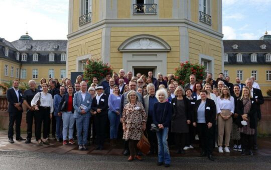 Gemeinsam die Facetten des Freizeittourismus zum Strahlen bringen: Erfolgreicher 14. Karlsruher Tourismustag will Partnernetzwerke bündeln