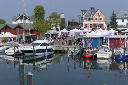 Exklusiv & Lecker – Markt für Kunsthandwerk, Kulinarik und Design vom 24. bis 26. September im Niendorfer Hafen