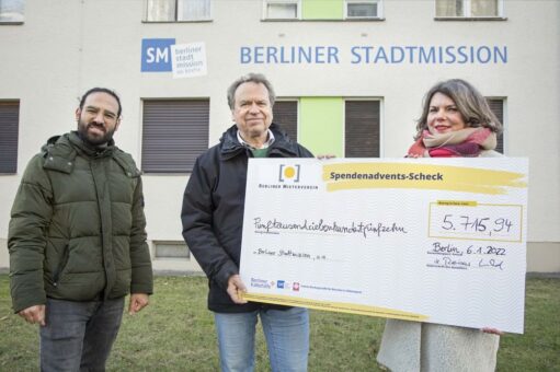 Mieterverein überreicht Spende an Berliner Stadtmission