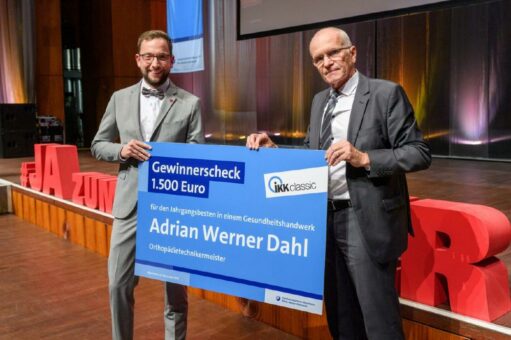 Meisterfeier: Orthopädietechnikermeister Adrian Werner Dahl für beste Leistung in einem Gesundheitshandwerk ausgezeichnet