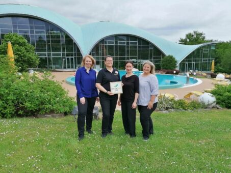 Nachhaltigkeit im Thermenbetrieb: Toskana Therme Bad Sulza als erstes GreenSign SPA zertifiziertes Unternehmen ausgezeichnet