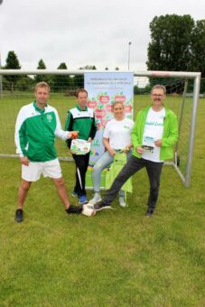 Toskanaworld sponsert Tombola-Hauptpreis für Benefiz-Fußballspiel zugunsten von Grundschülern