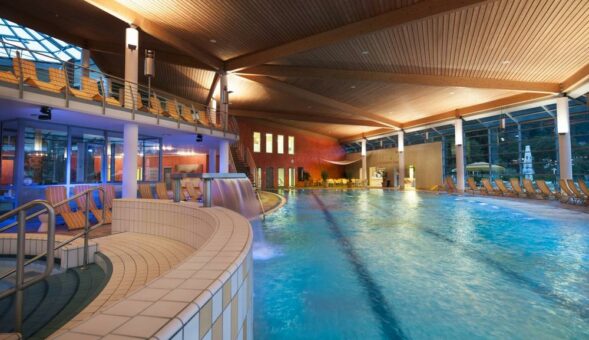 Liquid Sound® statt 3-Meter-Turm: Sommerprogramm in der Toskana Therme Bad Schandau