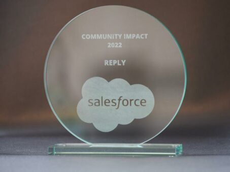 REPLY: Arlanis Reply wird als „Salesforce Implementation Partner of the Year” und „Community Impact Partner of the Year” ausgezeichnet