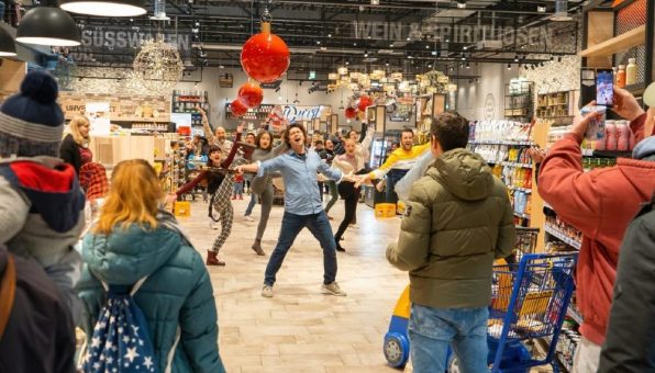 Plötzlich ein Musical im Supermarkt