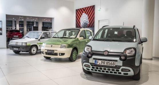 Anlässlich Premiere des Fiat Panda Hybrid und 40. Geburtstag des Fiat Panda – zwei Klassiker mit zukunftsweisenden Antrieben im Motor Village Frankfurt