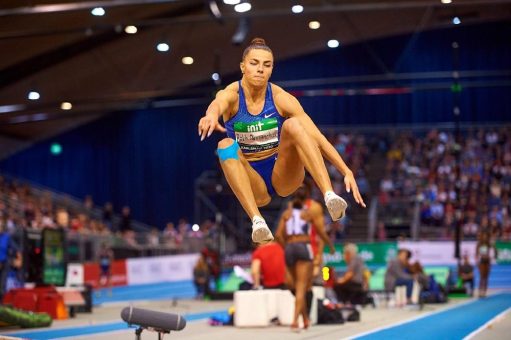 INIT INDOOR MEETING Karlsruhe: Beim Dreisprung der Frauen geht es weit hinaus