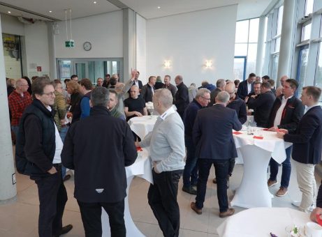 Volles Haus beim Neujahrsempfang der Berliner Dachdecker