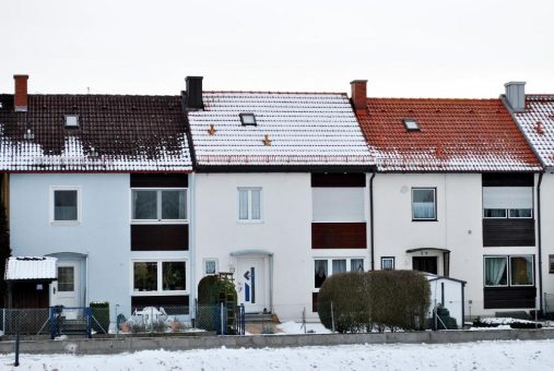 Lieber jetzt die Energiekosten senken als auf Preissenkungen zu warten