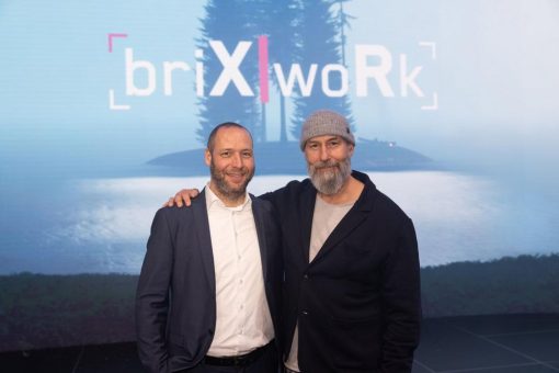Feierlicher Start in neues Produktionszeitalter am Medienstandort München: PLAZAMEDIA launcht XR LED Studio „briX|woRk.studio“ mit zahlreichen Premieren-Gästen