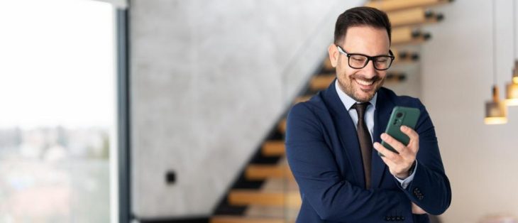 Handy-Kauf zum symbolischen Preis: Wie Unternehmen ihren Arbeitnehmern einen steuerfreien Vorteil verschaffen können