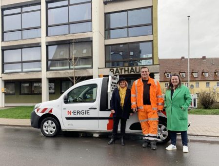 Markt Erlbach testet Elektro-Nutzfahrzeug der N-ERGIE