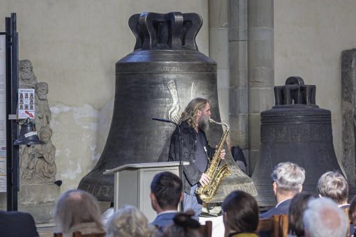 Glockeneinweihung der AMEMUS im Magdeburger Dom