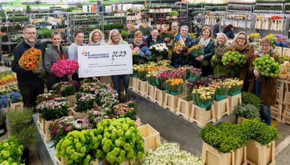 Für euch soll’s rote Rosen regnen: Blumen für krebskranke Kinder und Jugendliche