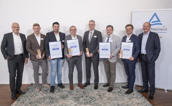 TÜV Rheinland vergibt Award für kundenfreundlichste Autohäuser und Wegbereiter der E-Mobilität 2022