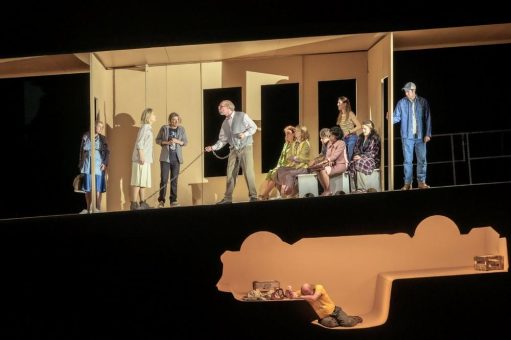 Letzte Gelegenheit: Uraufgeführte Oper „Dogville“ ist nur noch einmal am Aalto-Musiktheater zu erleben