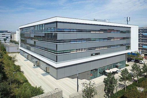 Ampega Asset Management GmbH vermietet 2000 m² Bürofläche im TULLNAU CARREE‘ an Bundesbehörde