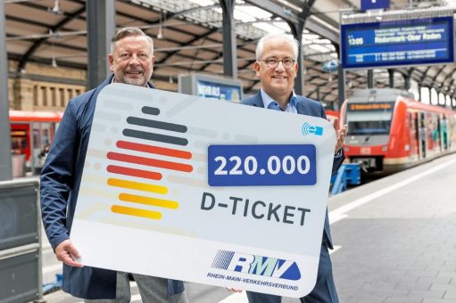 220.000 Deutschlandtickets alleine im RMV verkauft