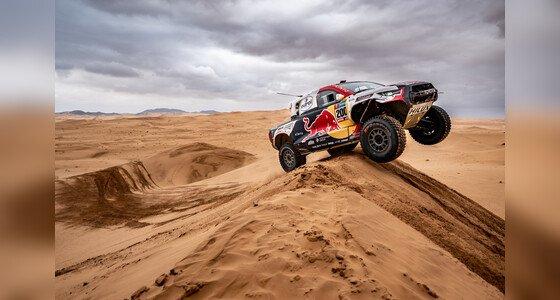 Toyota Gazoo Racing bei der Rallye Dakar in Führung