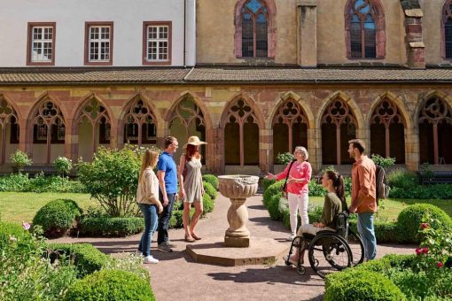 Barrierefreie Städtetouren: mit Gästeführern unterwegs