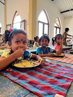 Deutsche Kirchen helfen Menschen in Sri Lanka mit 45.500 Euro Soforthilfe