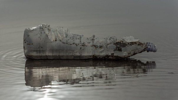 Wie viel Mikroplastik steckt in Schweizer Gewässern?