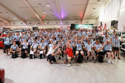 Special Olympics Team aus Belgien bei Toyota empfangen