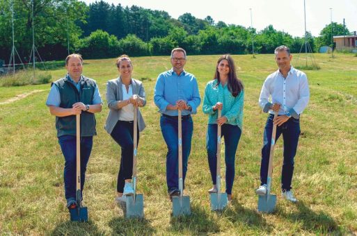 SHARKGROUP: Spatenstich für das neue Bodenkompetenzzentrum Nähe Flughafen Zürich ist erfolgt