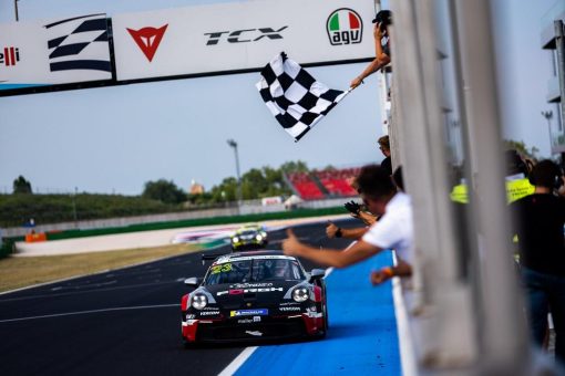 Spektakulärer Start des Porsche Sports Cup in das Misano-Wochenende