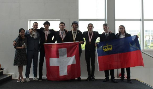 Gold für die Schweiz! 16-Jähriger sprengt Rekord an Internationaler Mathe-Olympiade