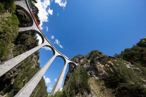 Erste Erlebnistage am Wahrzeichen Graubündens