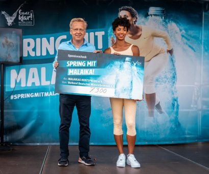 Malaika Mihambo und VDM springen mit Mineralwasser für den guten Zweck