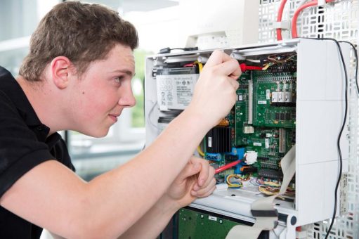 Hoffnungsschimmer bei den Ausbildungszahlen im Handwerk