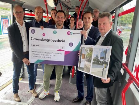 go.Rheinland überreicht Förderbescheid in Höhe von 964.100 Euro für 17 neue DFI-Anlagen in Stolberg