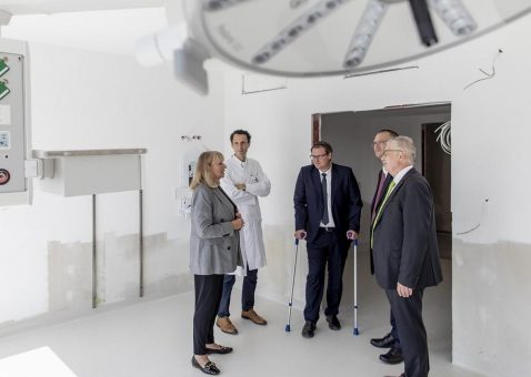 Das ELBLANDKLINIKUM Riesa begeht feierlich sein 120jähriges Jubiläum und lädt frisch modernisiert zum Tag der offenen Tür