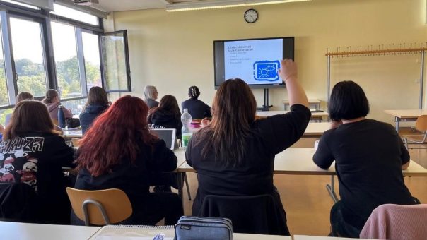 Die Berufsfachschule der ELBLANDKLINIKEN ist mit einem Azubi-Rekord ins neue Schuljahr gestartet