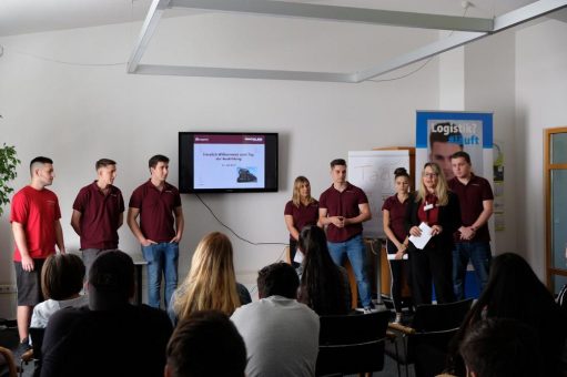 Nachwuchsinitiative „Hallo, Zukunft!“:  Tag der Ausbildung bei Wackler Spedition & Logistik in Göppingen