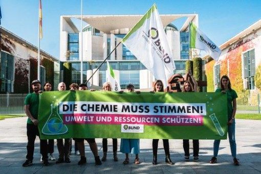 Die Chemie muss stimmen: Politik muss Umwelt und Ressourcen schützen