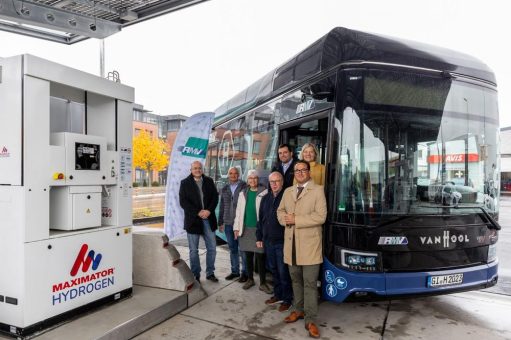 Raus kommt Wasserdampf: Test von Brennstoffzellenbussen im Landkreis Gießen läuft