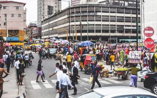 Credendo beobachtet lang erwartete Strukturreformen in Nigeria