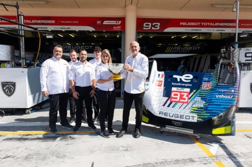 Das Team PEUGEOT TotalEnergies gewinnt den FIA WEC und ACO Low-Carbon Impact Award