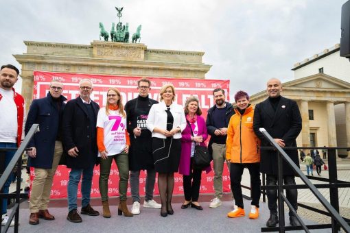 Starker Schulterschluss der gesamten Gastro-Branche: Breite Allianz fordert bei Kundgebung in Berlin 7 Prozent