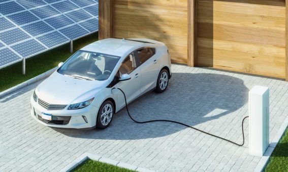 PV-Anlage und E-Auto effektiv verbinden