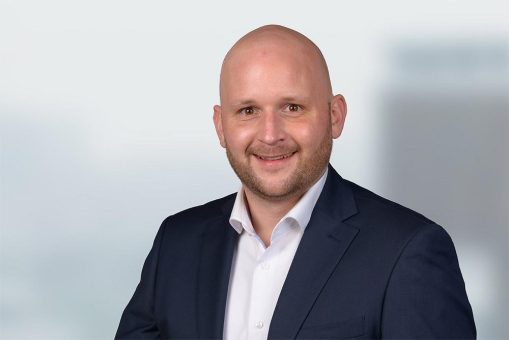 Maximilian Ritz steigt zum Head of Wholesale der EB-SIM auf