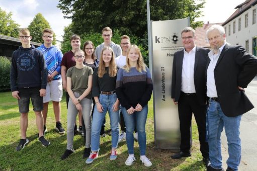 IT-Camp 2019: Lippische Schülerinnen und Schüler erleben 14 Tage IT in Theorie und Praxis