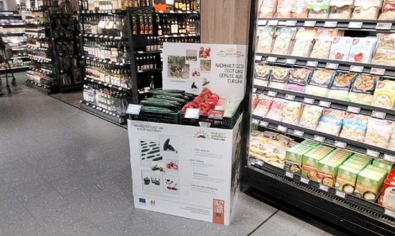 Grüne Initiative: EDEKA informiert über nachhaltige Obst- und Gemüseproduktion aus Solargewächshäusern!